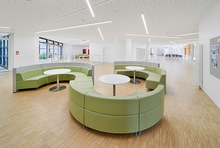 Umbau Cafeteria und Aula<br>Schulzentrum Gundelfingen