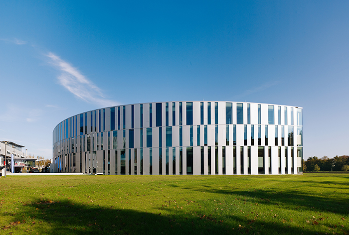 Institut für die Hochschule der Medien<br>Universität Suttgart Campus Vaihingen