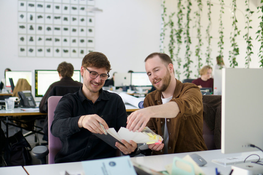 Felix Matthaei, Kevin Brenner